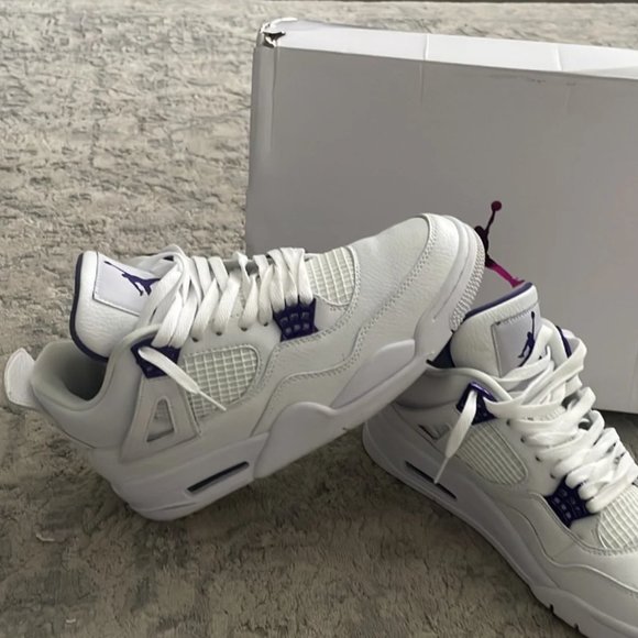 Jordan 4 metallic purple